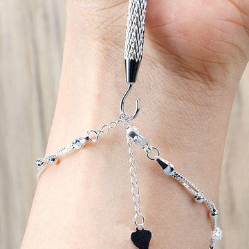 Bracelet Helpers